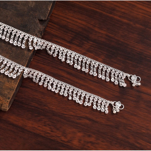 Women's Silver Color Anklets (Free Size: Upto 10&quot;)