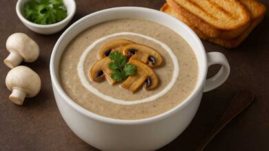 5 foolproof tips for making the creamiest mushroom soup.