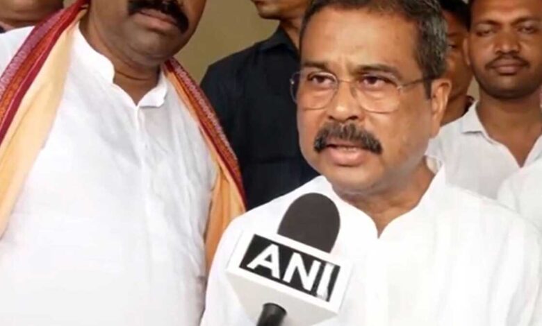 Dharmendra Pradhan takes a dig at the Congress over Vande Mataram says the party never upheld unity