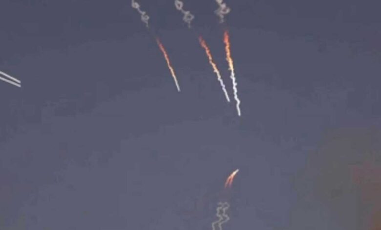 Bombs in Iran coastal areas sounds also heard near a Saudi base