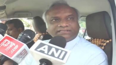 Priyank Kharge attacks BJP over FIR against Rahul Gandhi.